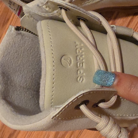 Sperry Womens Cream Winter Boots - Picture 3 of 7